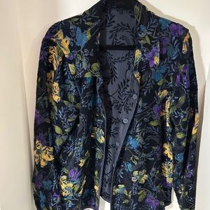 Reversible dressy jacket